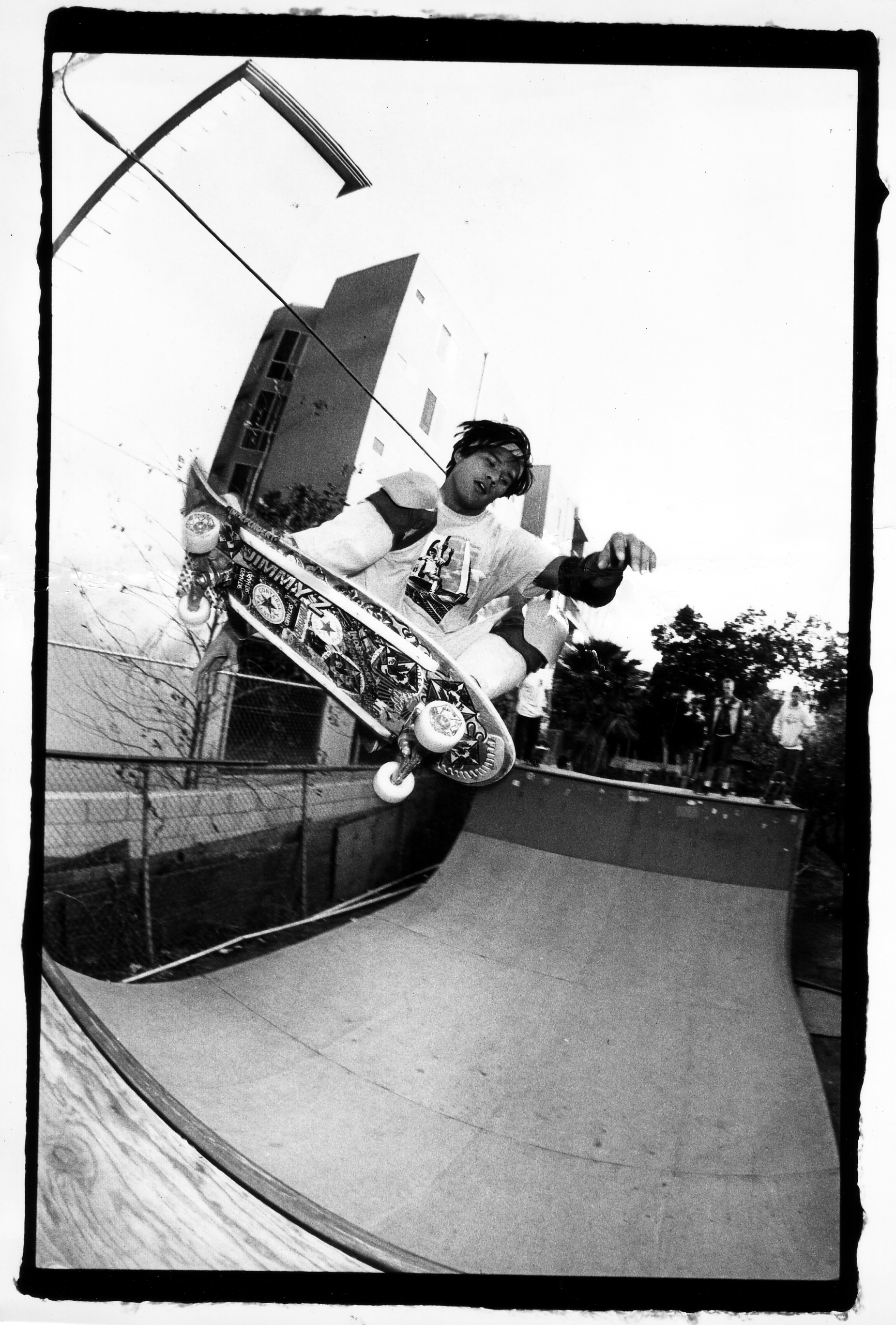 Pat Ngoho skateboarding, 1990
